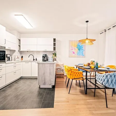 Nautilus In Seenaehe